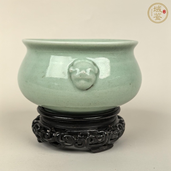 古玩陶瓷晚清民國 青釉獸耳爐真品鑒賞圖