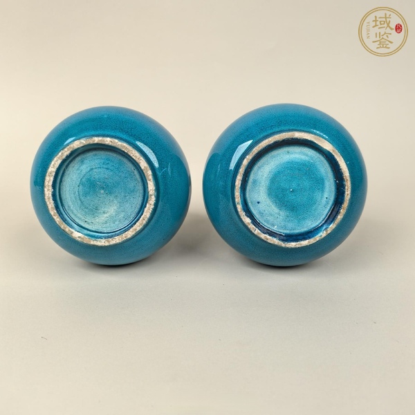 古玩陶瓷清晚期 孔雀藍(lán)釉長(zhǎng)頸瓶一對(duì)真品鑒賞圖