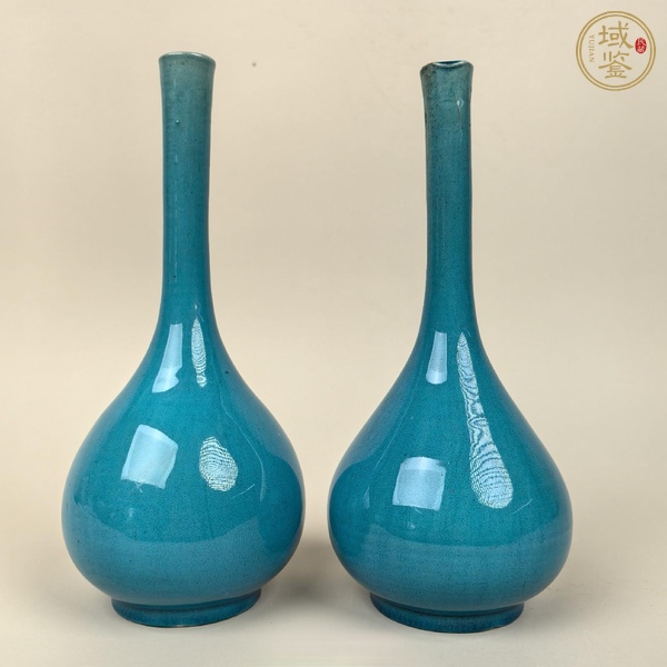 古玩陶瓷清晚期 孔雀藍(lán)釉長(zhǎng)頸瓶一對(duì)真品鑒賞圖