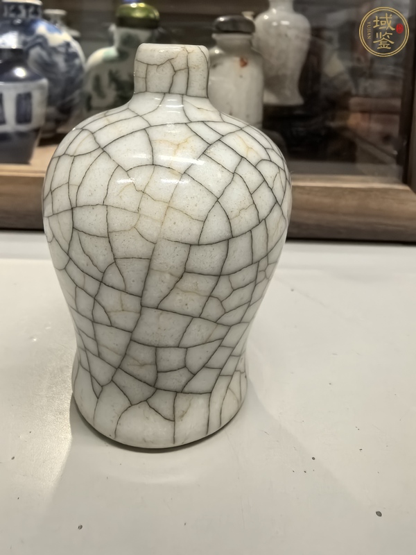 古玩陶瓷哥釉鼻煙壺真品鑒賞圖