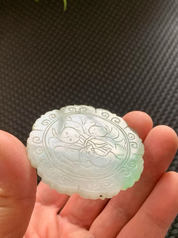 古玩玉器清代翡翠雕“福壽將軍扣”拍賣，當前價格13000元