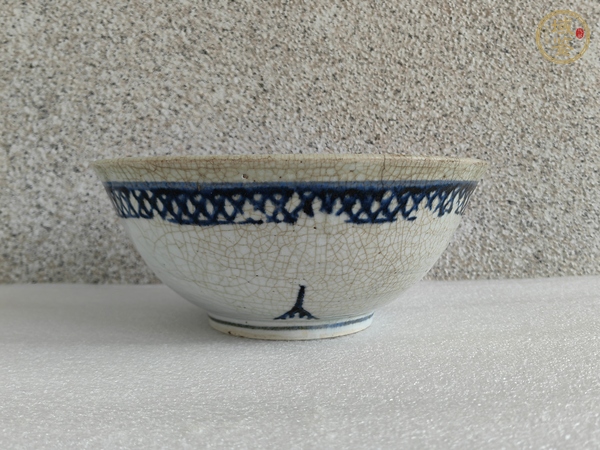 古玩陶瓷青花花卉紋碗真品鑒賞圖