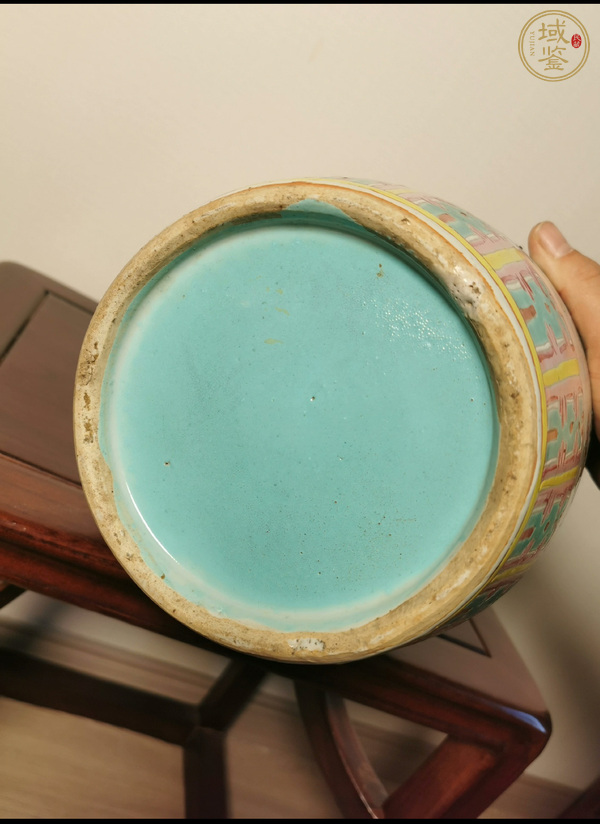 古玩陶瓷博古圖粉彩瓶真品鑒賞圖
