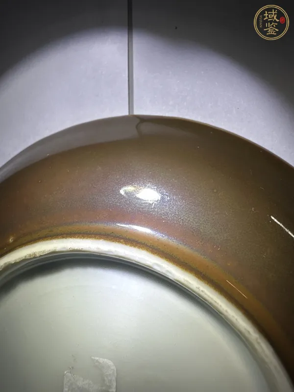 古玩陶瓷外紫金釉?xún)?nèi)青花杯盤(pán)真品鑒賞圖