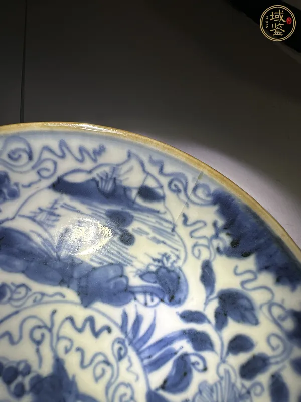 古玩陶瓷外紫金釉?xún)?nèi)青花杯盤(pán)真品鑒賞圖