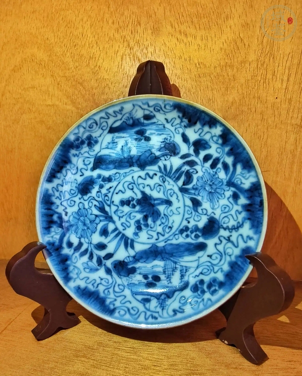 古玩陶瓷外紫金釉?xún)?nèi)青花杯盤(pán)真品鑒賞圖