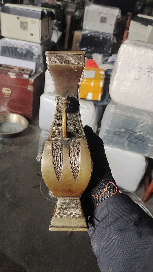 古玩銅器銅瓶拍賣，當(dāng)前價(jià)格9600元