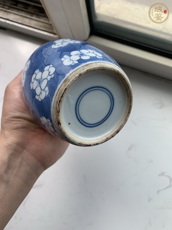 古玩陶瓷青花留白冰梅紋罐真品鑒賞圖