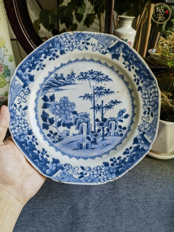 古玩陶瓷青花花卉紋八方盤真品鑒賞圖