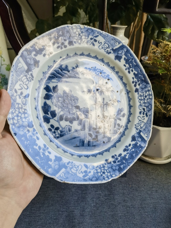 古玩陶瓷青花花卉紋八方盤拍賣，當前價格380元