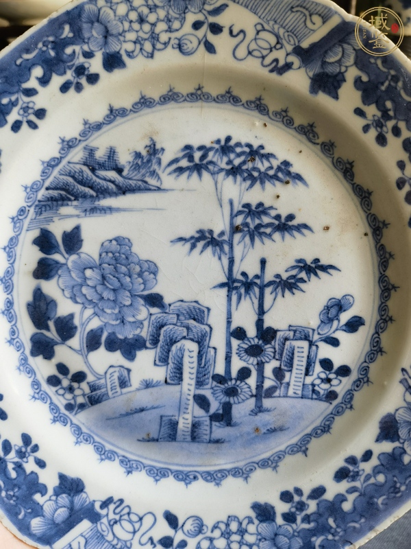 古玩陶瓷青花花卉紋八方盤真品鑒賞圖