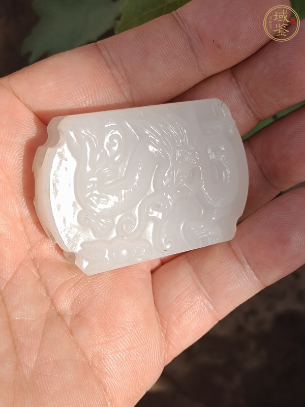 古玩玉器料器雕“龍紋帶穿”真品鑒賞圖