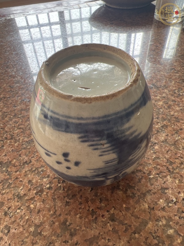 古玩陶瓷山水紋青花罐真品鑒賞圖