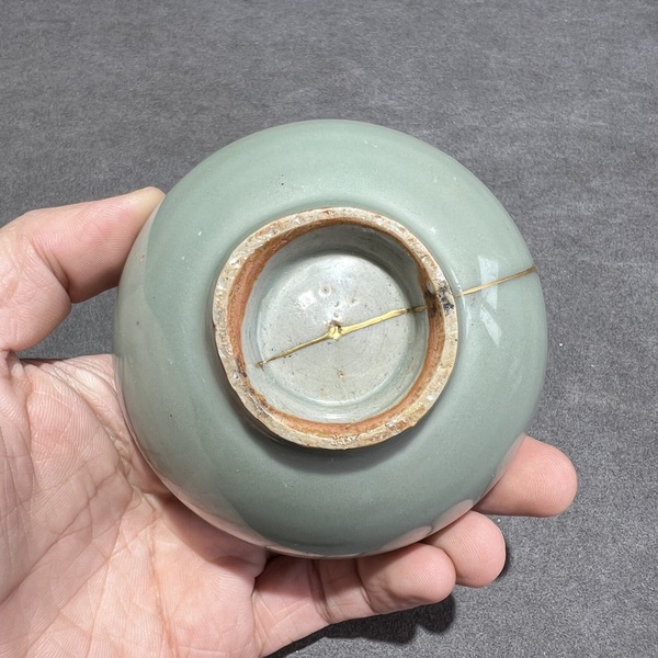 古玩陶瓷南宋龍泉窯泡泡盞拍賣，當(dāng)前價(jià)格18000元