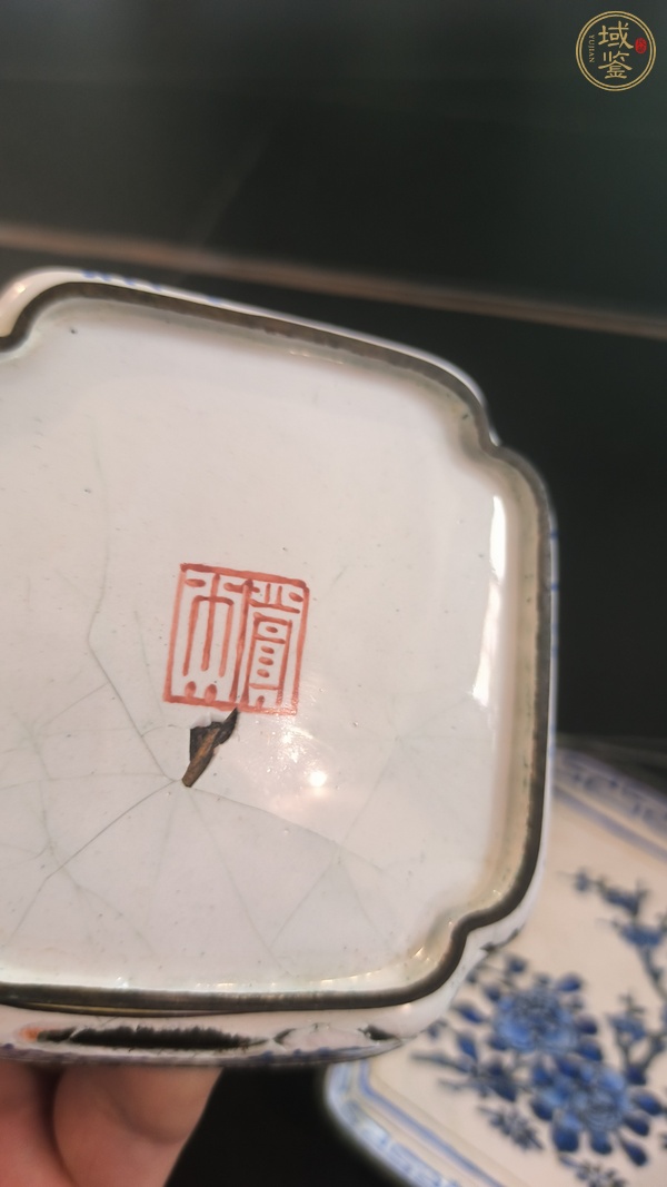 古玩陶瓷銅胎畫琺瑯花卉紋盤真品鑒賞圖