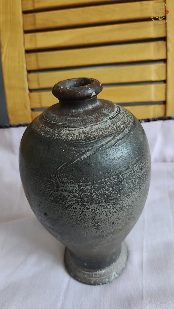 古玩陶瓷黑釉梅瓶真品鑒賞圖
