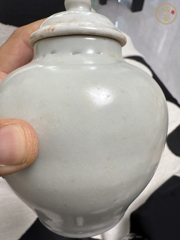 古玩陶瓷白釉罐真品鑒賞圖