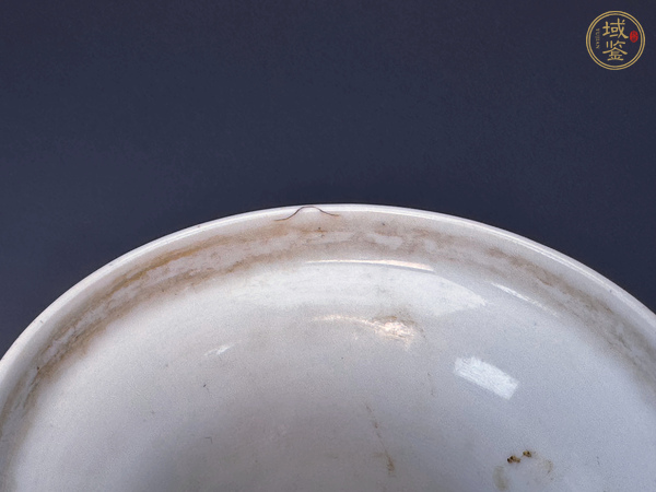 古玩陶瓷創(chuàng)匯時期·粉彩洞石牡丹鳳凰圖詩文盤口瓶真品鑒賞圖