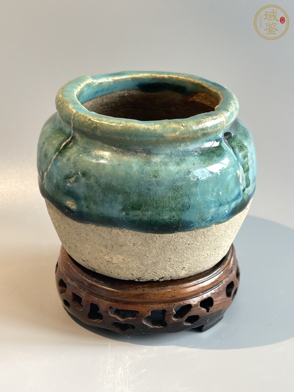 古玩陶瓷綠釉罐真品鑒賞圖