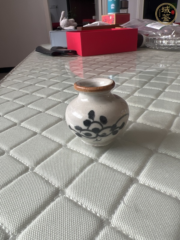 古玩陶瓷花卉紋醬口石榴尊真品鑒賞圖