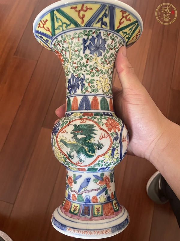 古玩陶瓷青花五彩龍紋花觚真品鑒賞圖