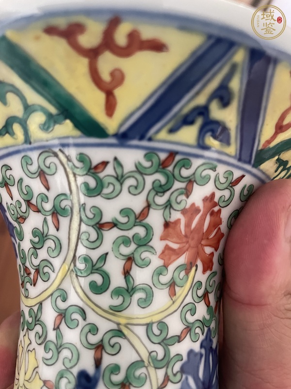 古玩陶瓷青花五彩龍紋花觚真品鑒賞圖