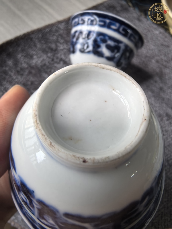 古玩陶瓷青花夔龍紋茶杯真品鑒賞圖