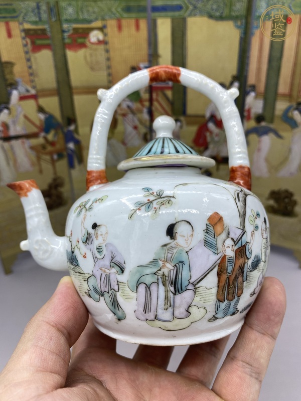 古玩陶瓷粉彩人物故事紋茶壺真品鑒賞圖