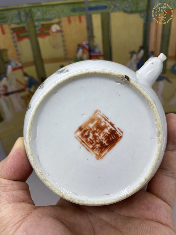 古玩陶瓷粉彩人物故事紋茶壺真品鑒賞圖