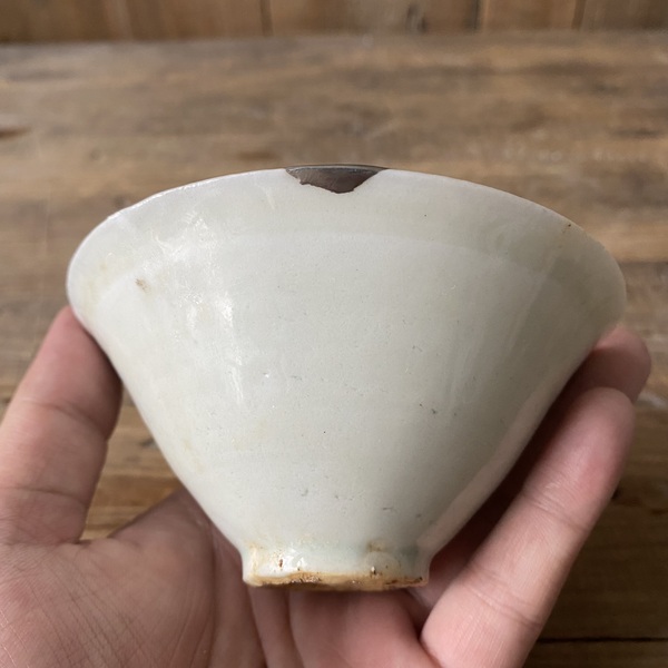 古玩陶瓷南宋青白釉刻花茶盞拍賣，當(dāng)前價(jià)格900元