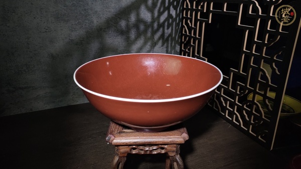 古玩陶瓷清光緒·紅釉碗（官）真品鑒賞圖