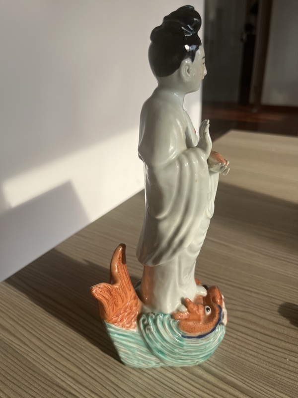 古玩陶瓷民國白釉菩薩造像拍賣,當前價格2888元