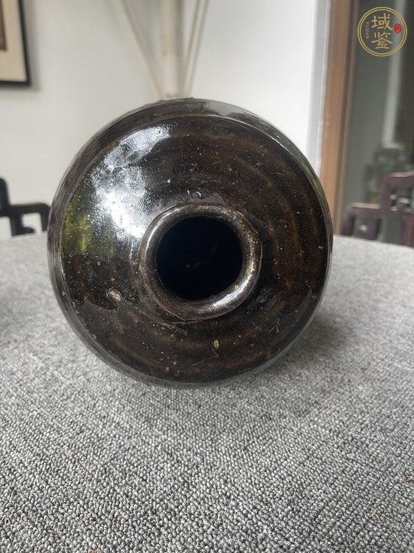 古玩陶瓷褐釉劃花梅瓶真品鑒賞圖