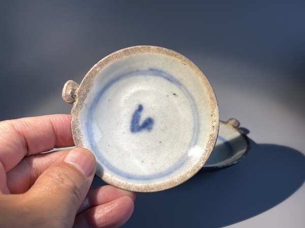 古玩陶瓷晚清時(shí)期油燈拍賣，當(dāng)前價(jià)格100元