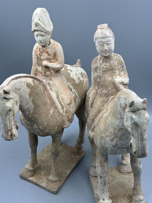 古玩陶瓷讓我們策馬奔騰拍賣，當(dāng)前價(jià)格13140元