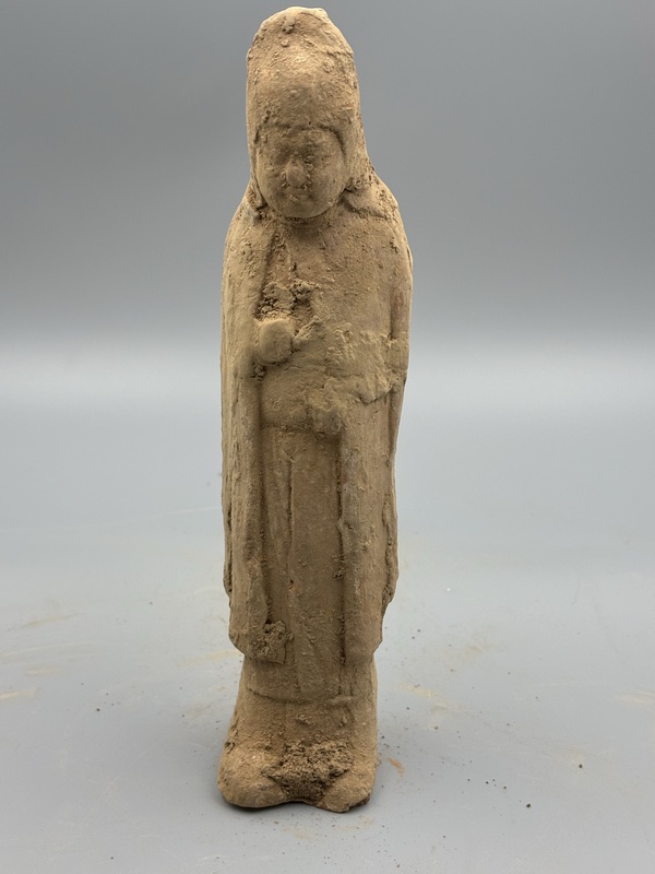 古玩陶瓷唐代·披風(fēng)俑拍賣，當(dāng)前價格160元