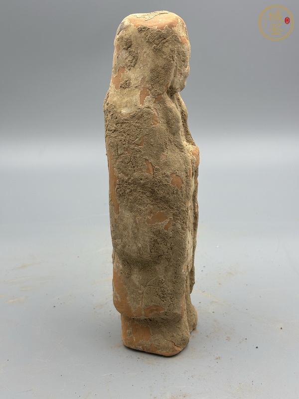 古玩陶瓷唐·裘衣俑真品鑒賞圖