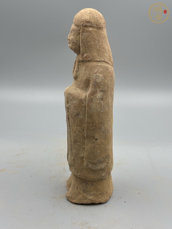古玩陶瓷兩晉·官吏俑真品鑒賞圖
