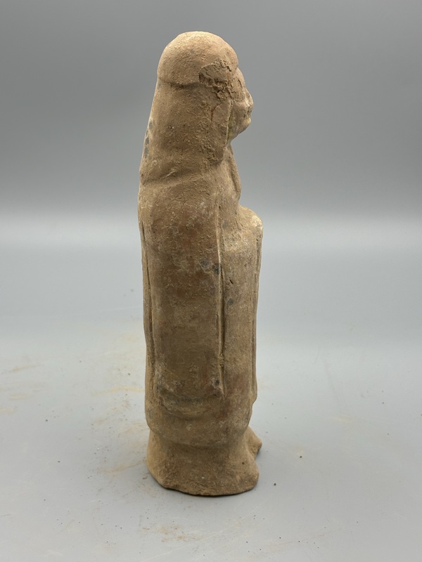 古玩陶瓷兩晉·官吏俑拍賣,當(dāng)前價(jià)格580元