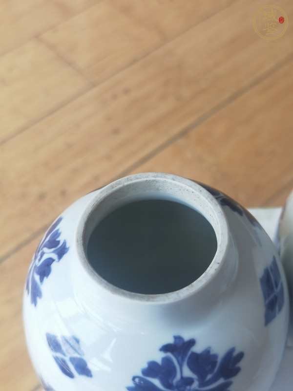 古玩陶瓷青花團(tuán)花紋蓋罐一對(duì) 真品鑒賞圖