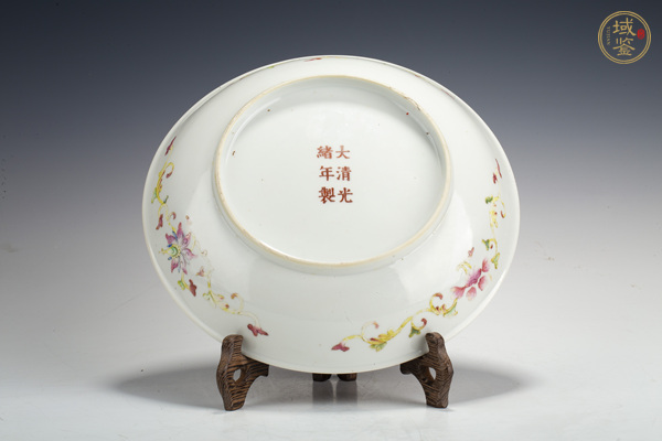 古玩陶瓷晚清·粉彩雙龍戲珠紋盤真品鑒賞圖