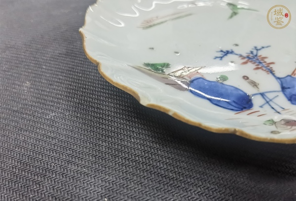 古玩陶瓷明天啟 青花五彩山水紋花口盤真品鑒賞圖