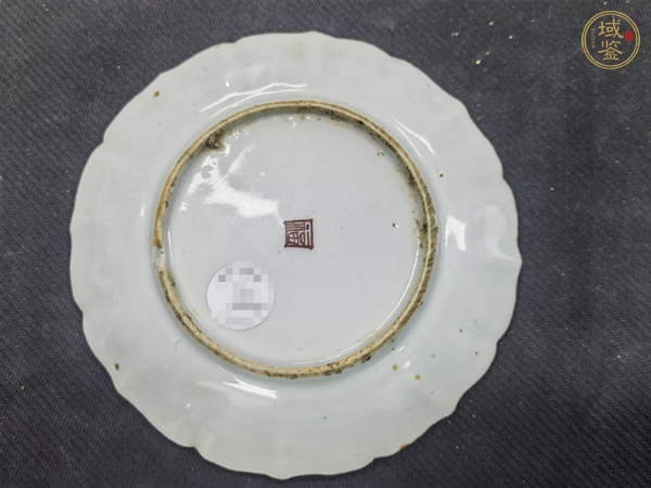 古玩陶瓷明天啟 青花五彩山水紋花口盤真品鑒賞圖