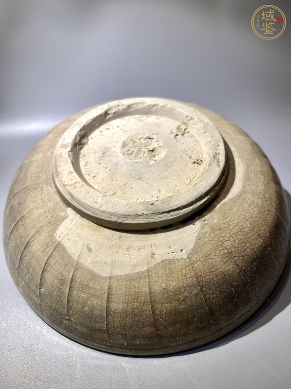 古玩陶瓷青白釉印刻花盤真品鑒賞圖