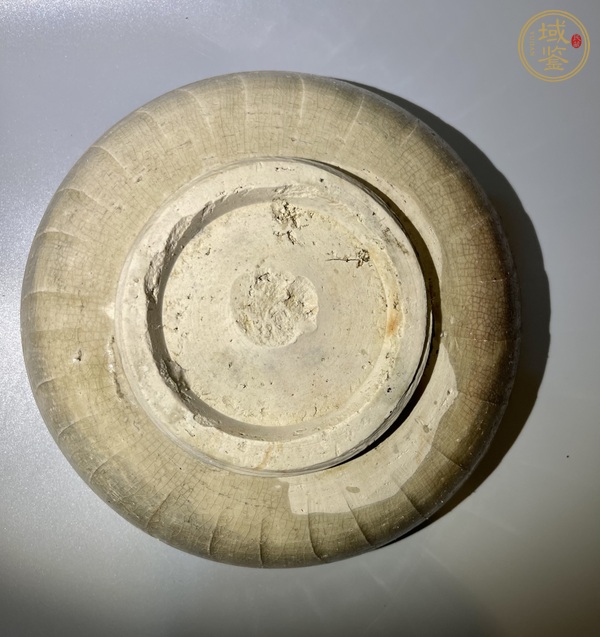 古玩陶瓷青白釉印刻花盤真品鑒賞圖