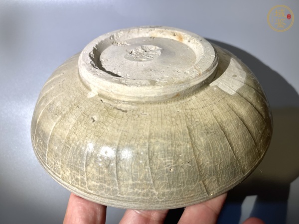 古玩陶瓷青白釉印刻花盤真品鑒賞圖