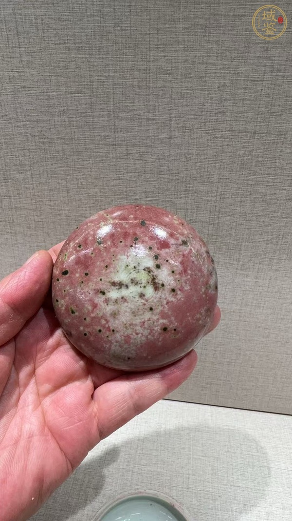 古玩豇豆紅釉印泥盒真品鑒賞圖