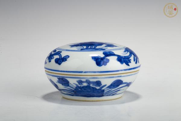 古玩清康熙·青花花卉紋蓋盒真品鑒賞圖