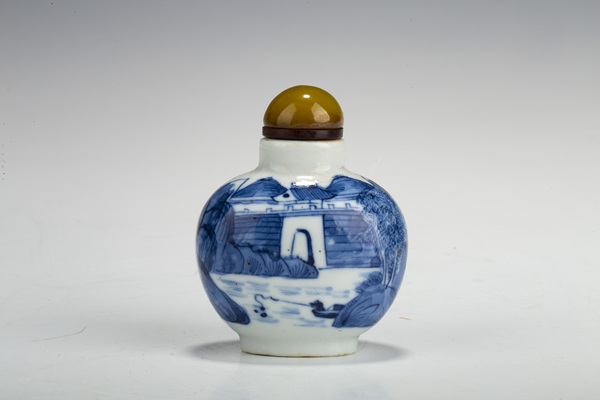 古玩陶瓷清光緒·青花山水人物紋鼻煙壺拍賣，當(dāng)前價格3888元