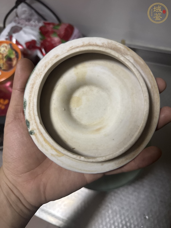 古玩陶瓷綠釉蓋罐真品鑒賞圖